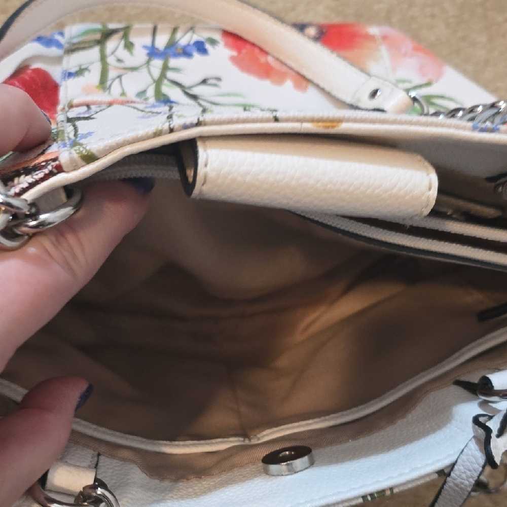 Floral Canvas Shoulder Bag - Picture 6 of 10